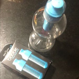 Brand new bobble water bottle and two extra filter